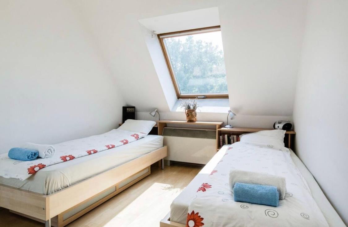 Penthouse -By The Danube Apartamento Budapeste Exterior foto